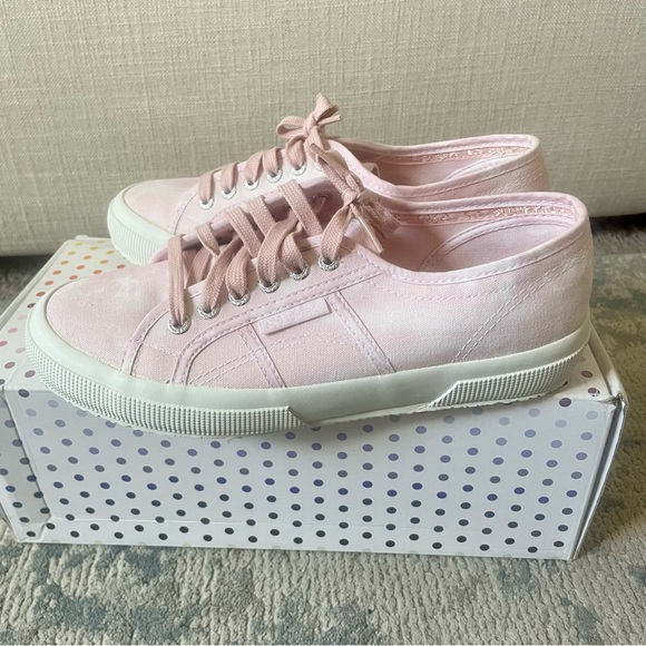 ❤️ HP ❤️ Superga Tie-Dye Pink Classic Sneakers - Picture 6 of 10